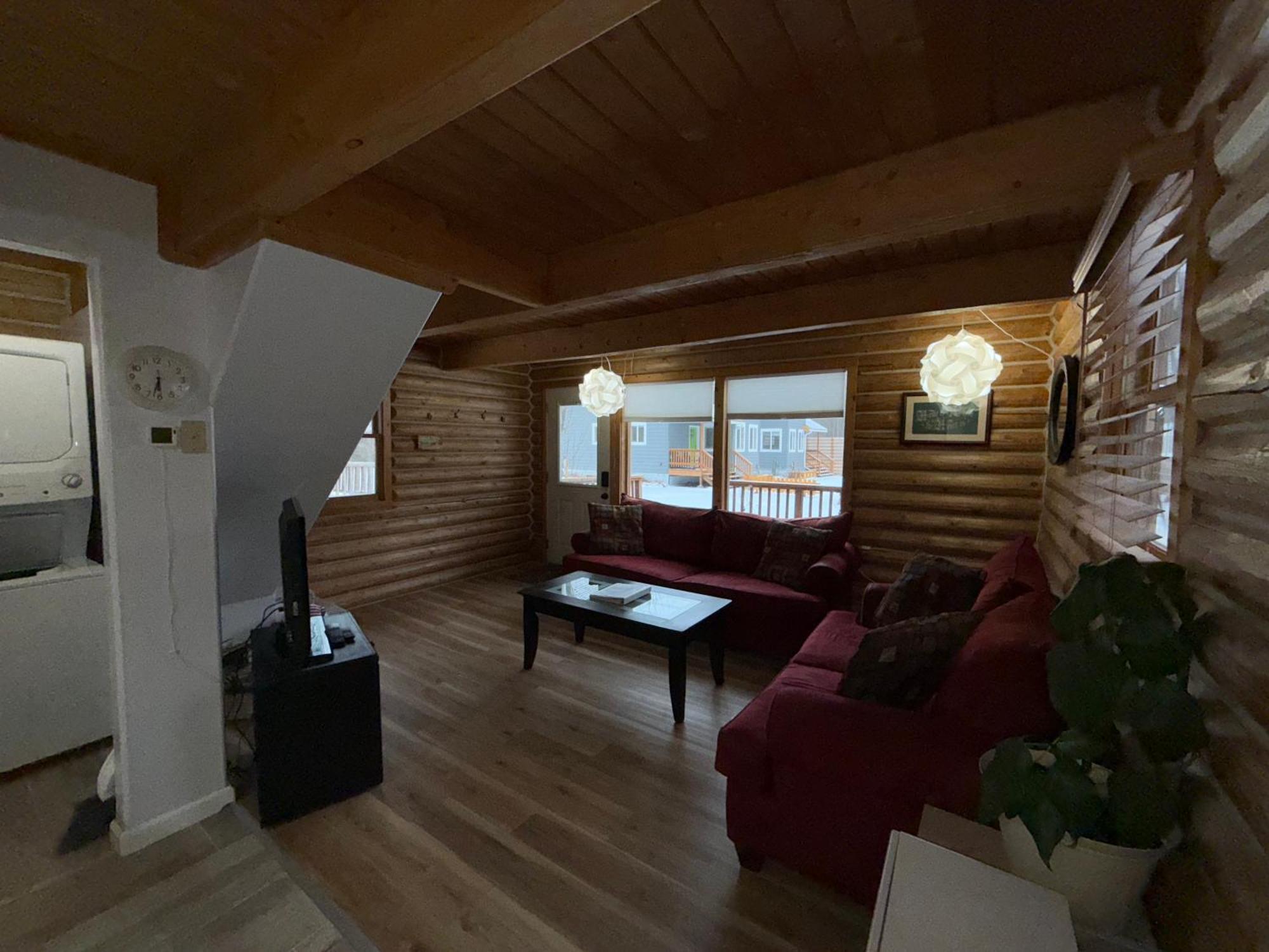 Talkeetna Log Cabin With Hot Tub Unit 2 Exterior photo